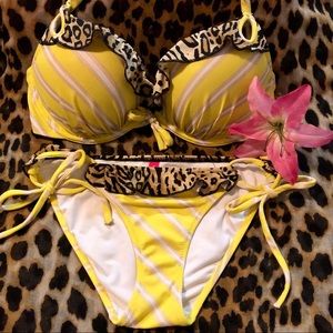 Victoria’s Secret Swimsuit Push-up Bikini